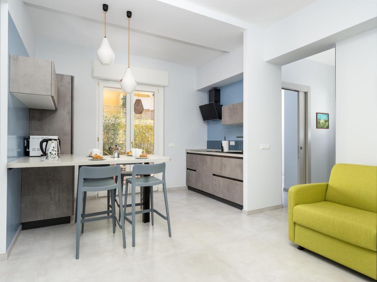 Surya House - Elegant In Appartement